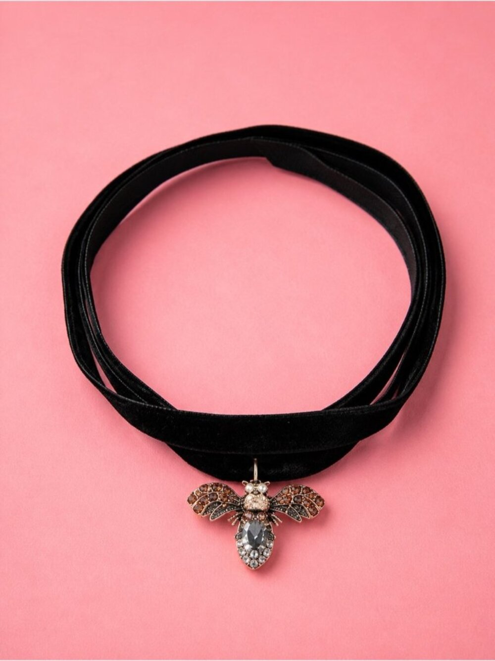 Bee Black Velvet Ribbon Choker Necklace